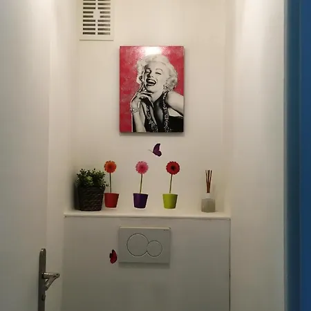De 2 Chambres Avec Jardin Clos Et Wifi A Sur Mer A 1 Km De La Plage *