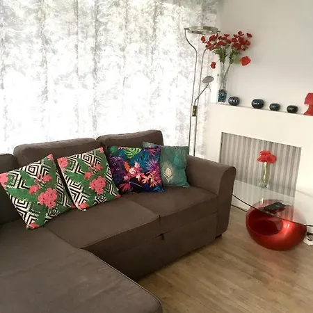 De 2 Chambres Avec Jardin Clos Et Wifi A Sur Mer A 1 Km De La Plage